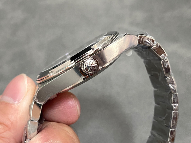 Vacheron Constantin Focus on big factory goods