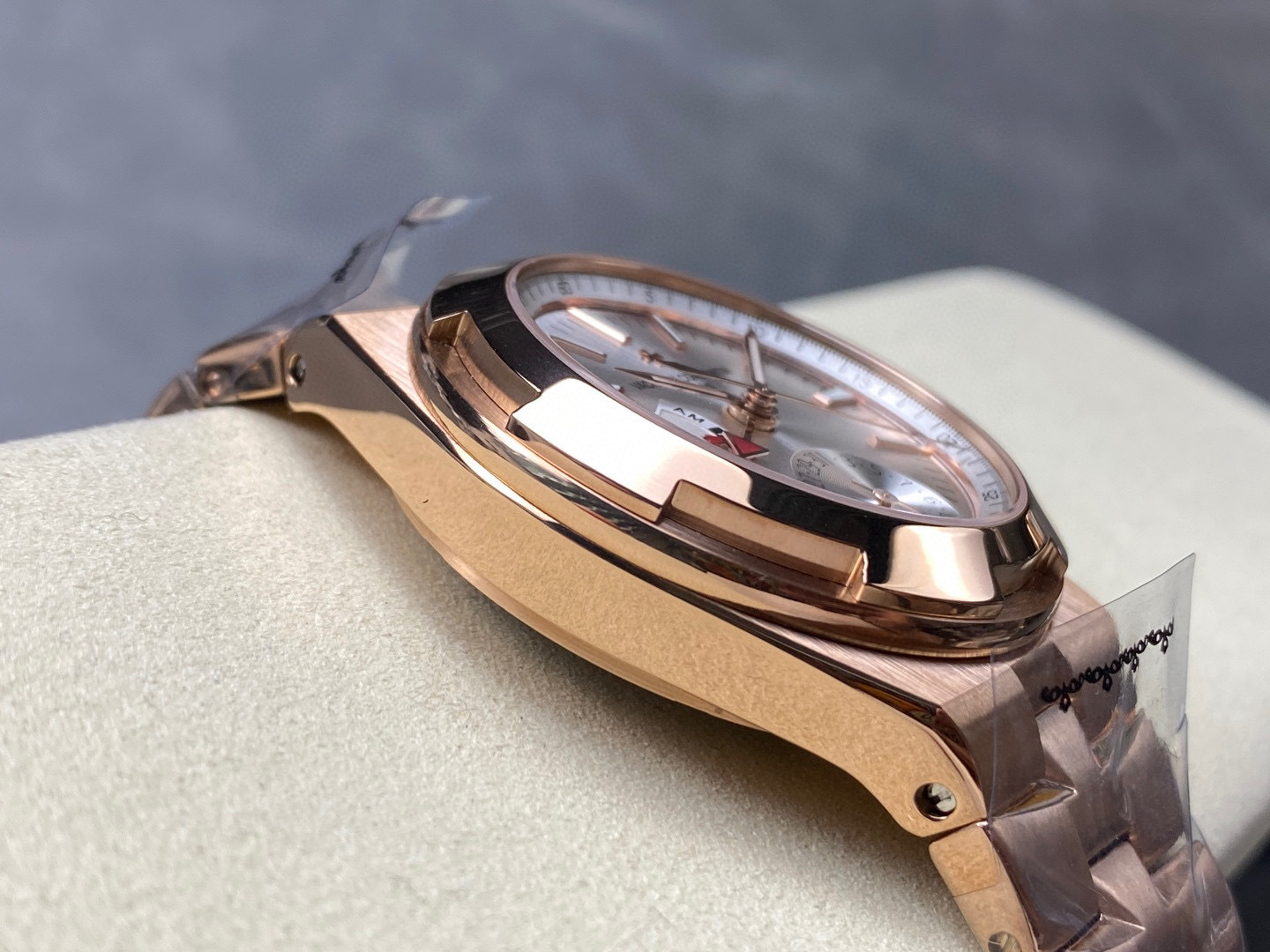Vacheron Constantin Focus on big factory goods