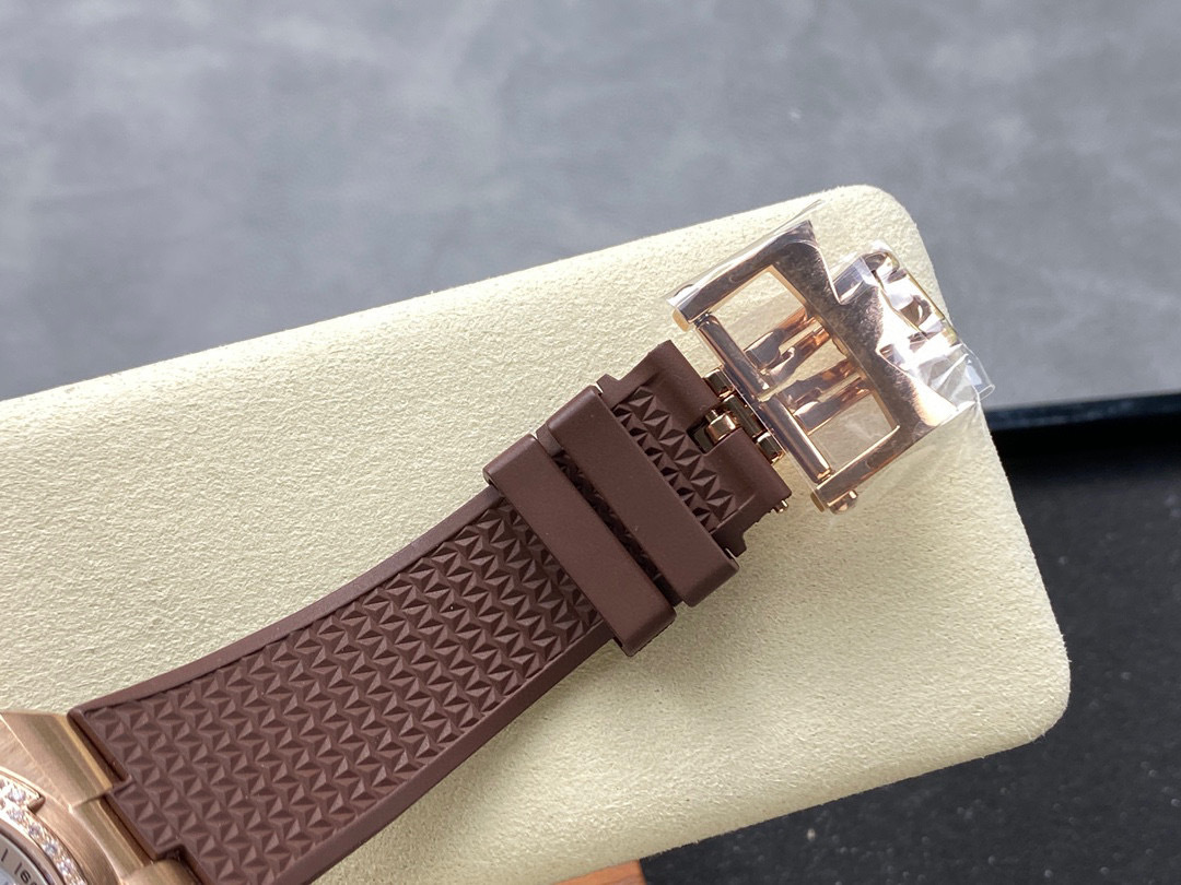 Vacheron Constantin Focus on big factory goods