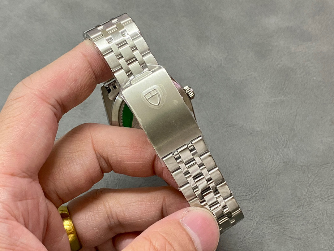 Hublot Focus on big factory goods