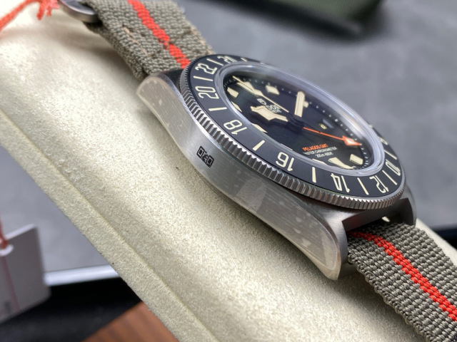 Hublot Focus on big factory goods