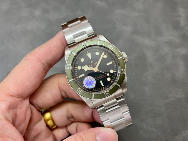 Hublot Focus on big factory goods