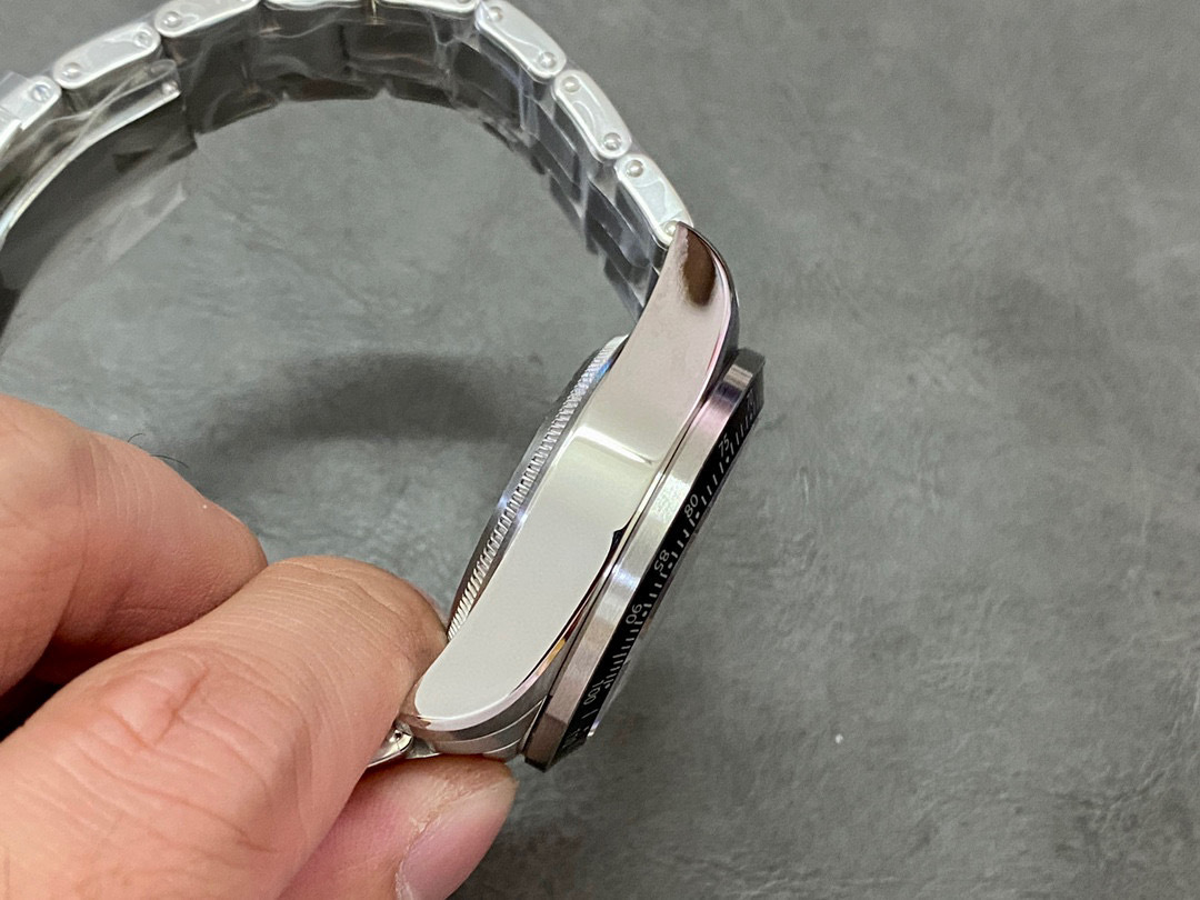 Hublot Focus on big factory goods