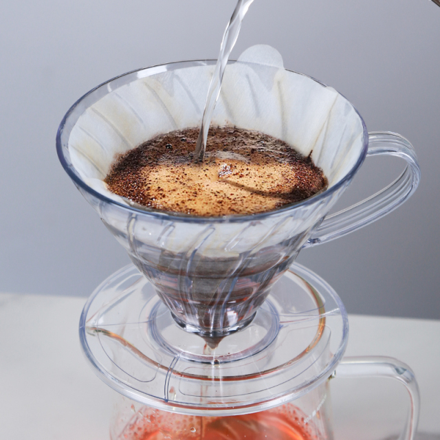 Brew Café-Quality Coffee Anywhere with Our Ultra-Light V60 Plastic Dripper