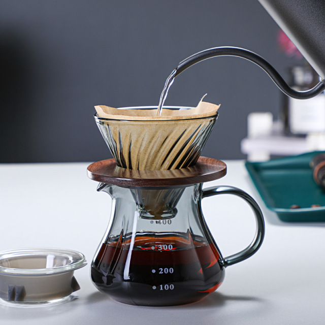 Restaurantware Restpresso Coffee Carafe 1 Insulated Coffee Server - Push-Button Top Wide Spout Clear Glass Coffee Pitcher Built-In Handle Leakproof