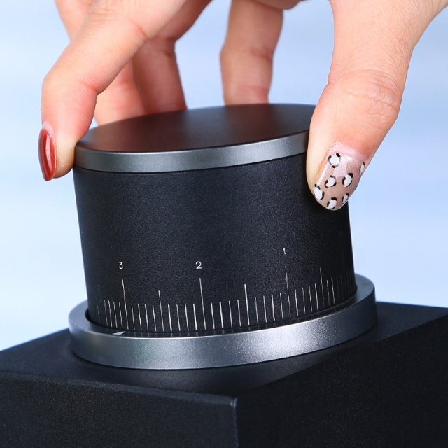 Professional Automatic Electric Coffee Grinder for Households Stainless Steel Blades with Aluminum & Plastic Housing