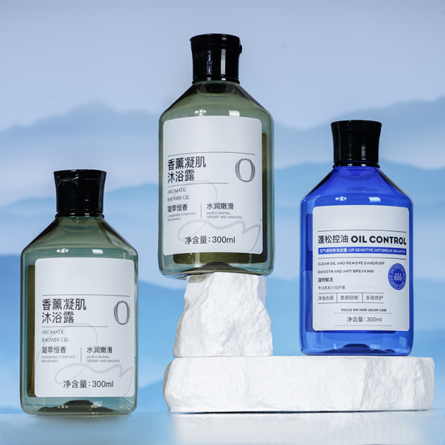 Customized 300ml PET Plastic Empty bottles for personal bath care. The Chinese cosmetic bottle Packaging Factory Adopts a Flip-top Design