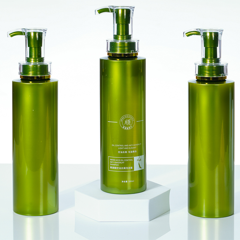 Customized 500ml High-protection Lotion Bottle, Pump Head with Transparent outer Cover,  China Cosmetic Bottle Packaging Factory