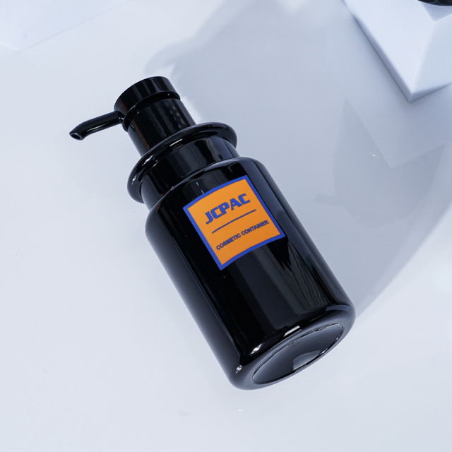 Customized 300ml Double Shoulder Lotion Bottle, High-Grade Shampoo, Bath Gel Packaging, Unique Design, China Cosmetics Bottle Packaging Factory