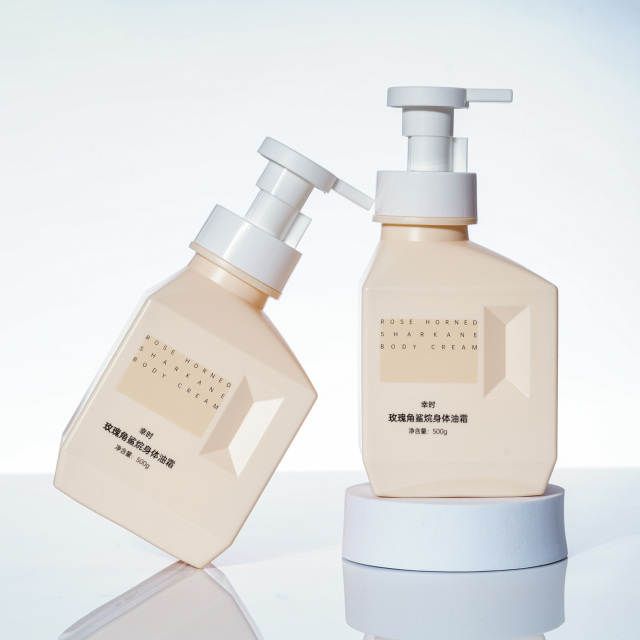 Customized 500ml PE Foam Pump Bottle, Suitable For Pet Care Packaging, Facial Care Packaging, Hand Sanitizer Packaging, Chinese Cosmetics Bottle Packaging Factory