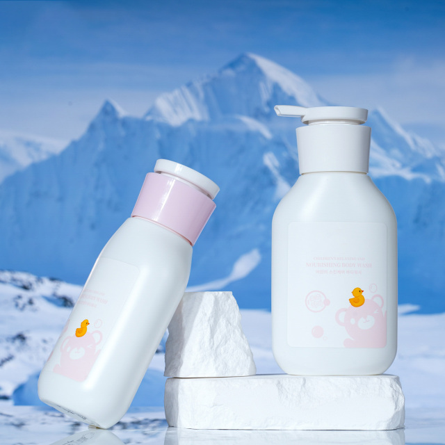 Customized 300ml PE Lotion Bottles, Suitable for Pet Care, Hand Sanitizer, Personal Care Set Products, China Cosmetics bottle Packaging Factory