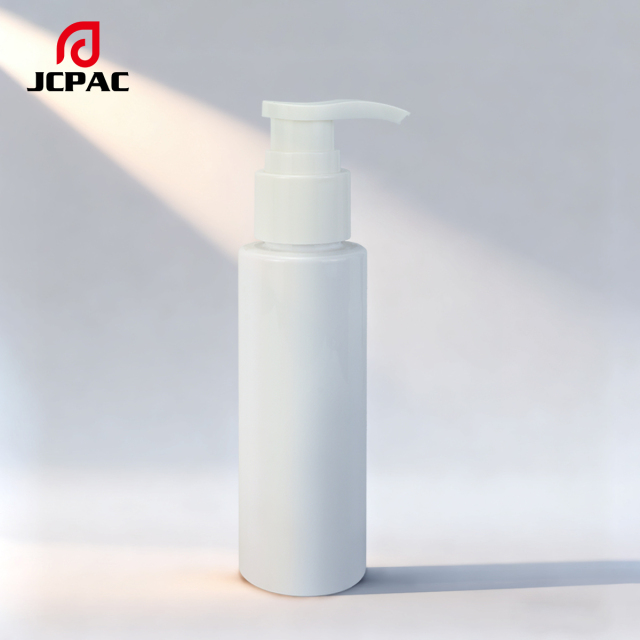 Luxurious Skin Care Lotion Essence Liquid 60ml 80ml 100ml 120ml  Made Of PET Plastic Bottle. Can Be Paired With Various Pump Heads, Screw Caps, Or Flip Covers.