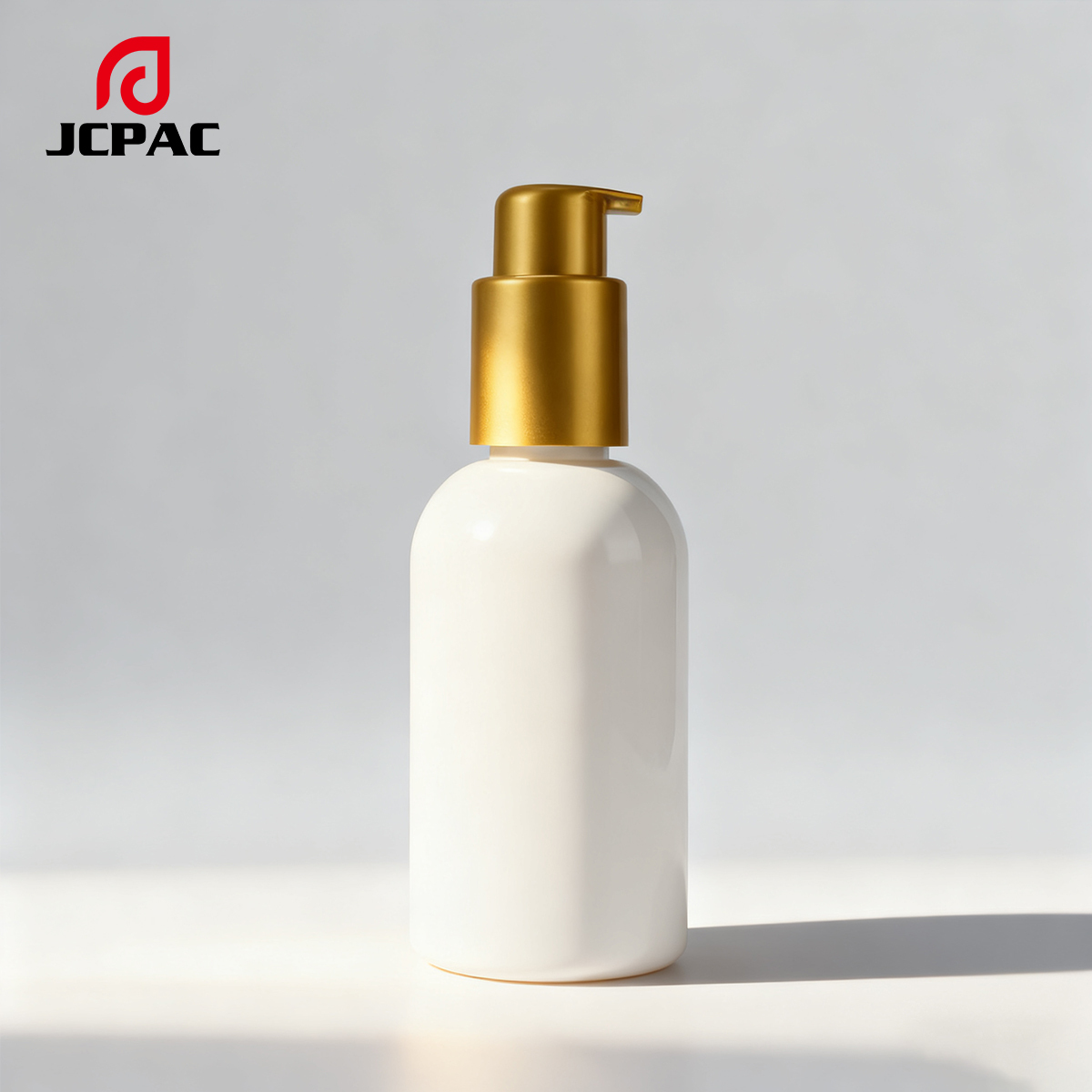 Customized  60 ml 80 ml 100 ml 150 ml  Transparent Plastic Cosmetic Packaging Bottles Are Available, Which Can Be Paired With Different Pump Heads For Body Lotion, Gel, Cream, Skin Care Serum And Other Products.