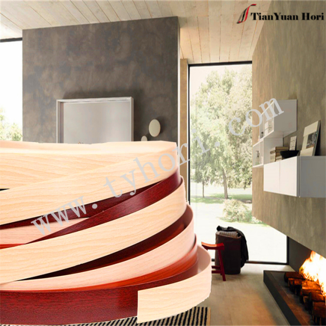 China Hot Selling Natural Easy Adhesive PVC Furniture Decorative Edge Banding
