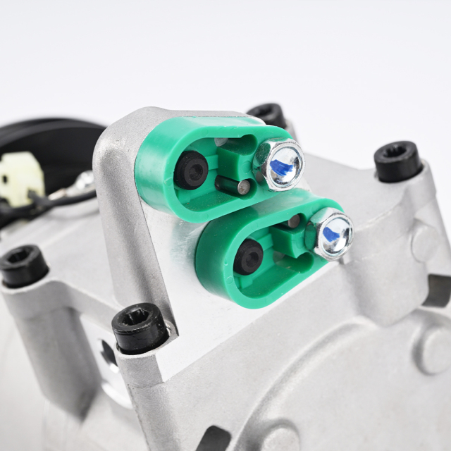 侠庚 XG110305 HS15 压缩机 | 适配福特Ranger | 直装式 | 12V A1 143mm | OE F500RZWLA07