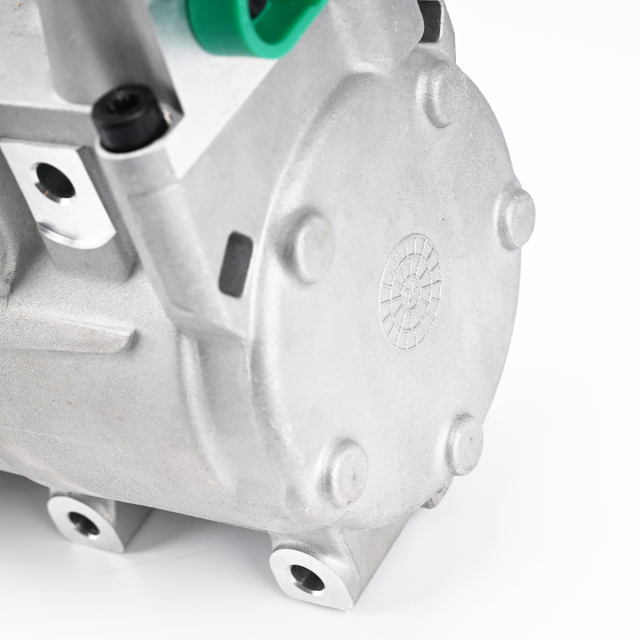 侠庚 XG110305 HS15 压缩机 | 适配福特Ranger | 直装式 | 12V A1 143mm | OE F500RZWLA07