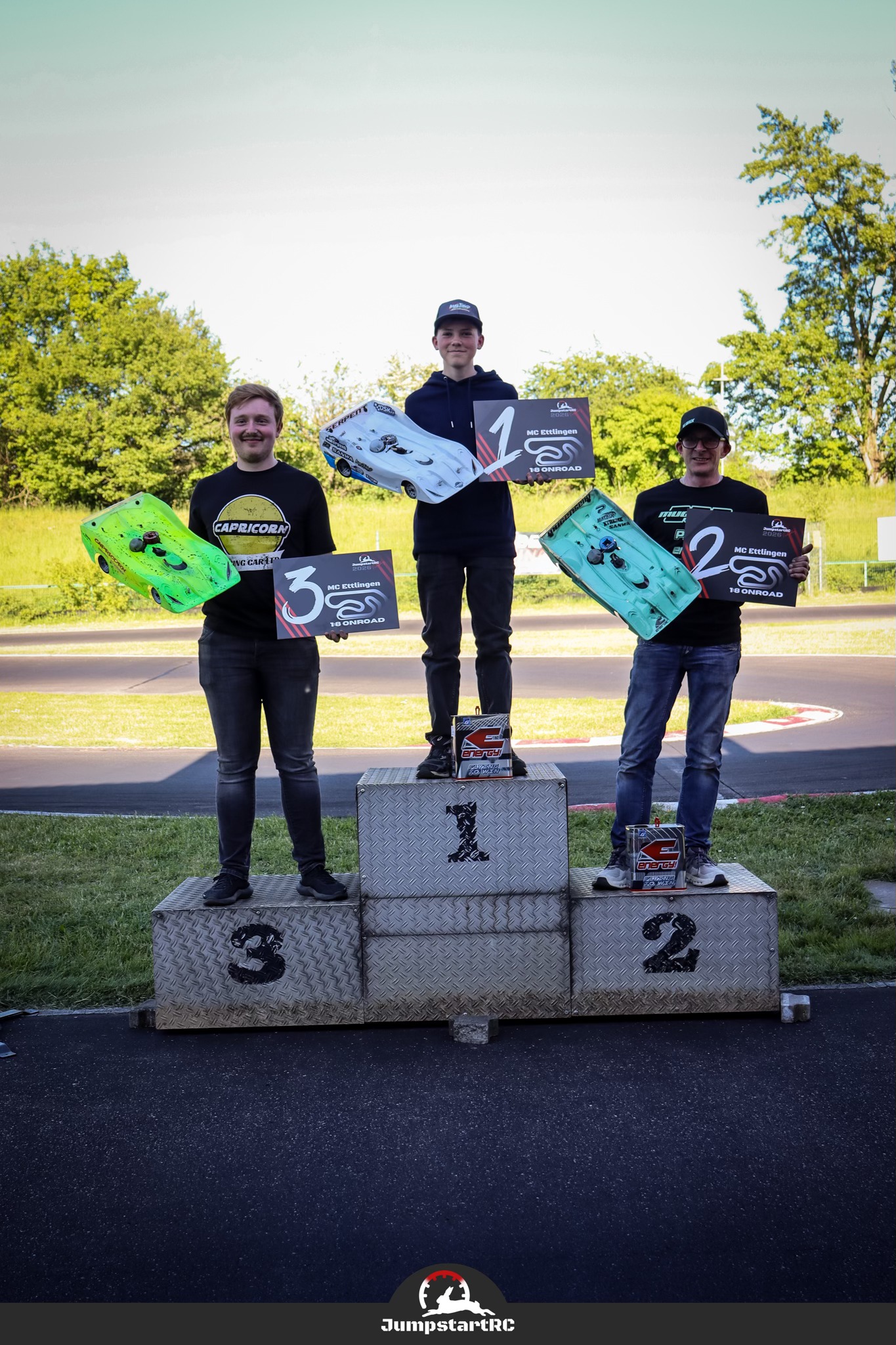 Thilo Baldes reports on round one of the JumpstartRC Trophy at Minidrom Ettlingen (Germany)