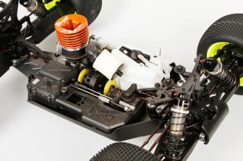 Cobra 811 Truggy TE  1/8 (SER600035)