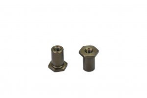 Steering crossbar bold (2) SRX8 (SER601054)
