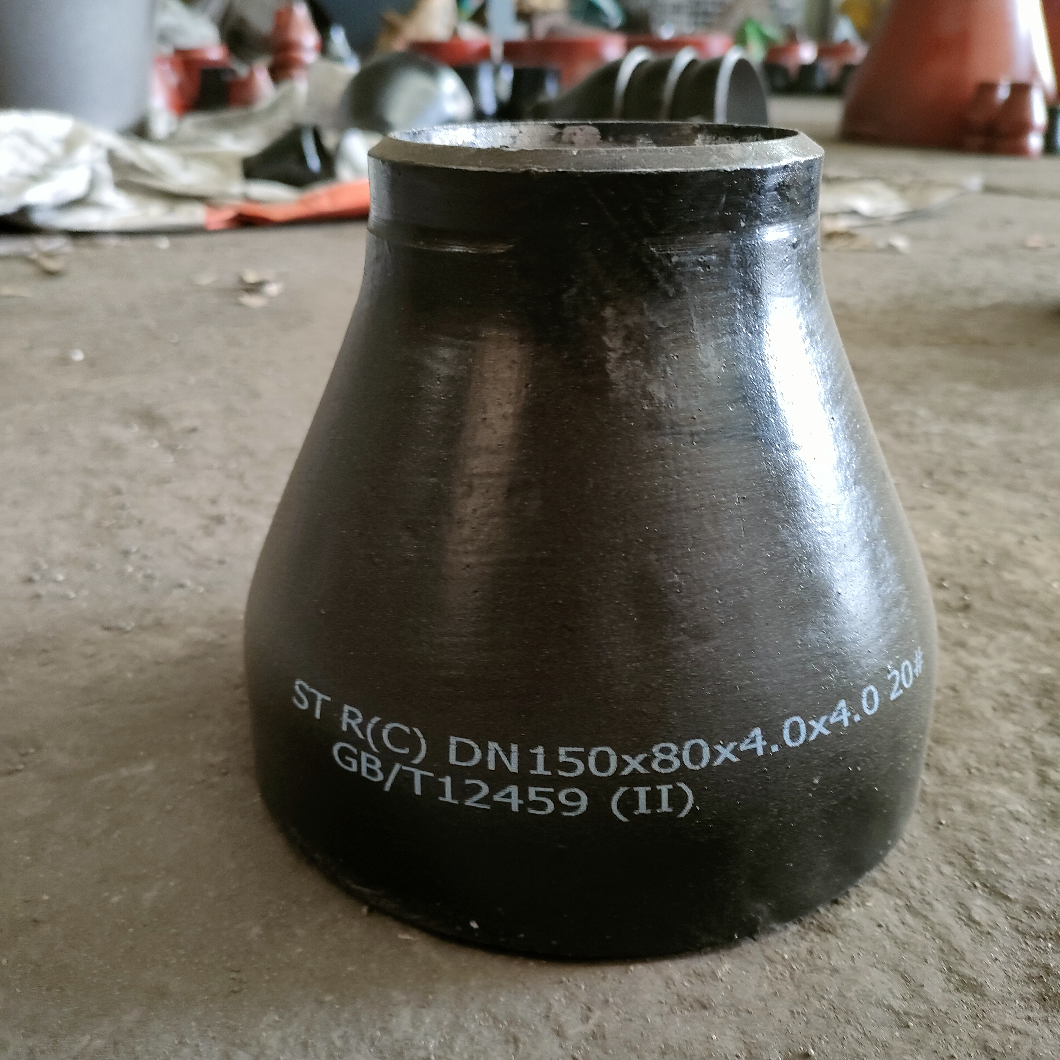 ASME/ANSI B16.9 A234 Carbon Steel Seamless Butt Weld Pipe Reducer