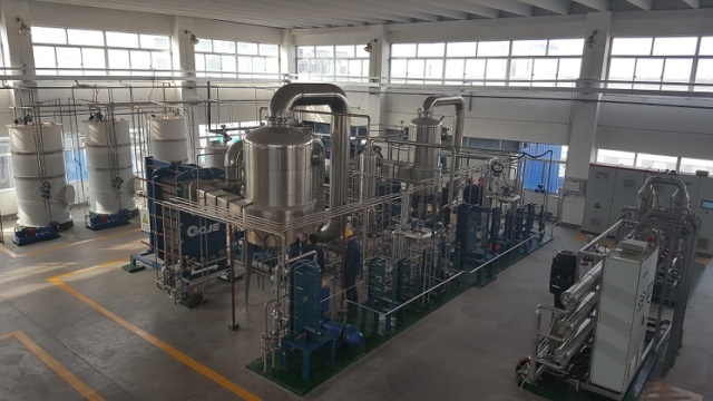 MVR multi-effect evaporation and concentration device