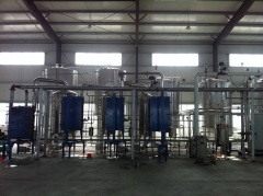 TVR multi-effect evaporation and concentration device