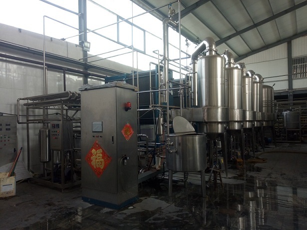 TVR multi-effect evaporation and concentration device