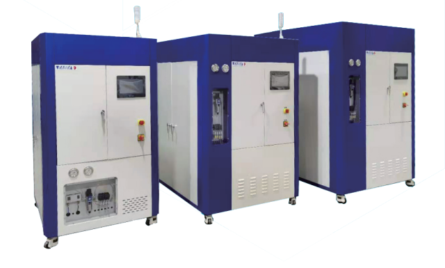 Low temperature distillation system