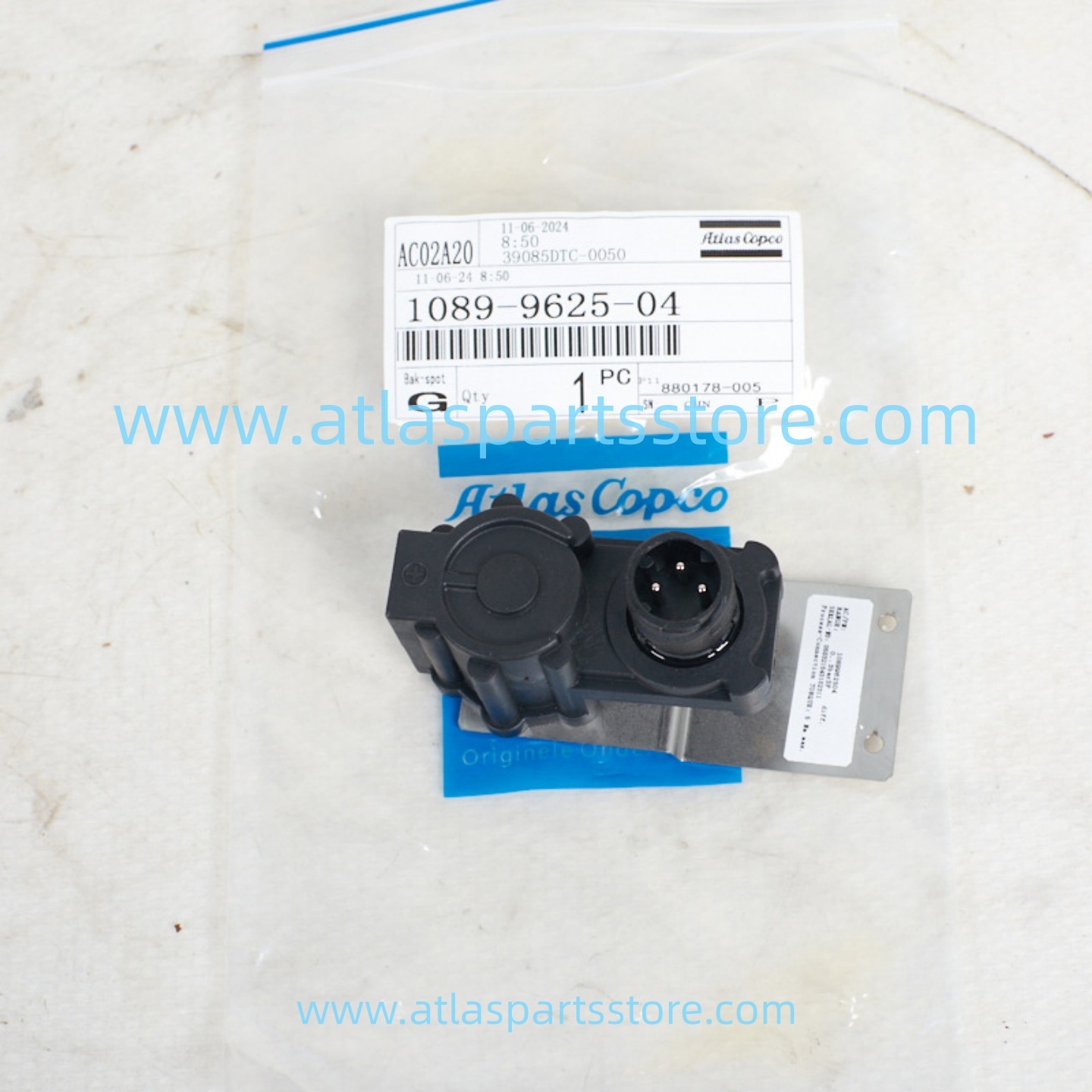 1089962504 Original Industrial Compressor Parts differential pressure sensor for Atlas Copco air compressor parts