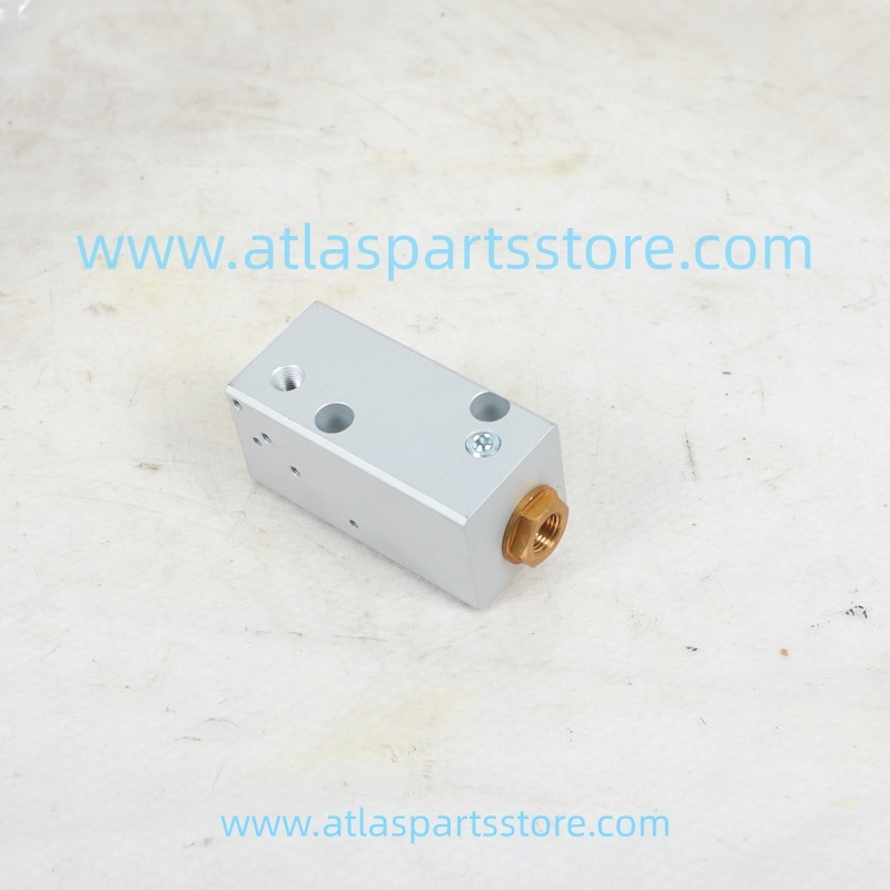 C06720 620.015.  Original VMC control block RB60/80E