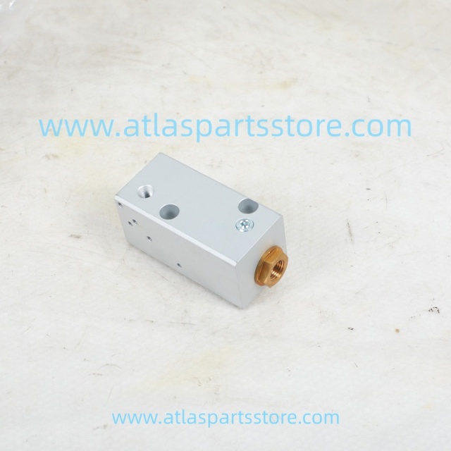 C06720 620.015.  Original VMC control block RB60/80E