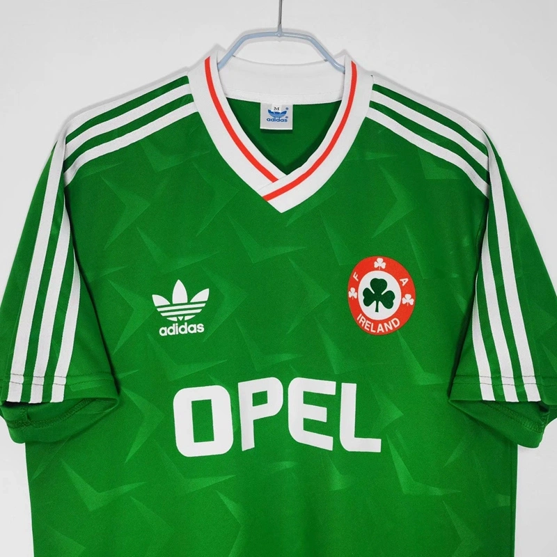 1990 IRELAND HOME