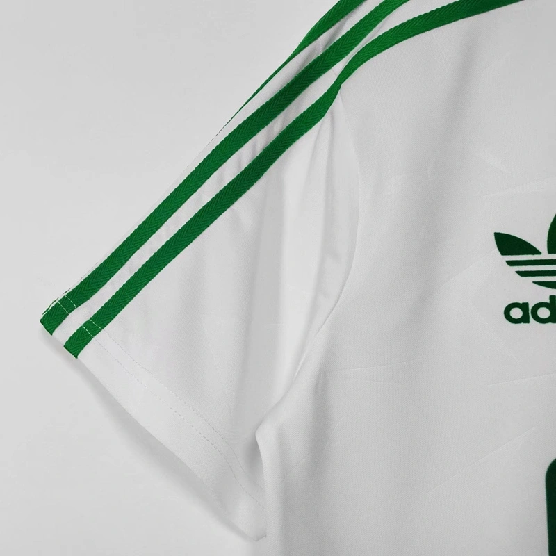 1990 IRELAND AWAY