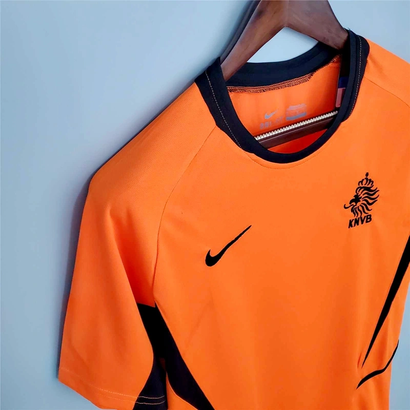 2002 NETHERLANDS HOME