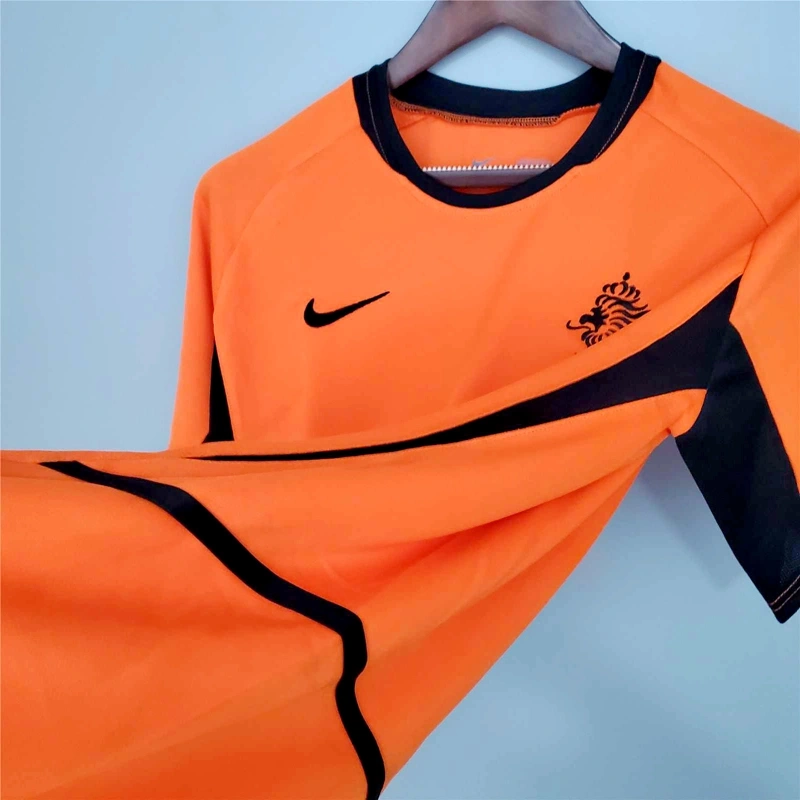 2002 NETHERLANDS HOME