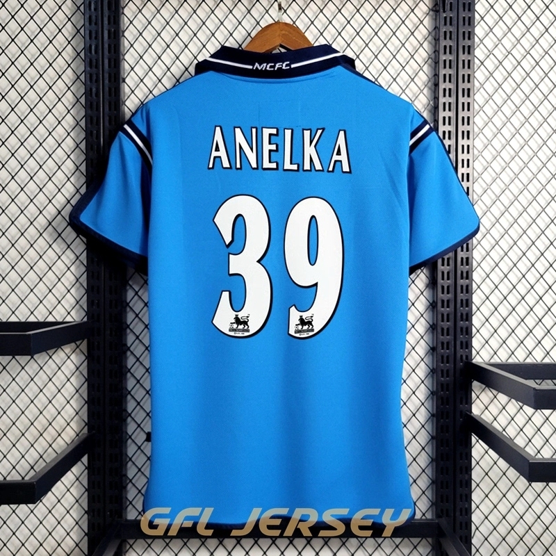 2001-02 MANCHESTER CITY HOME