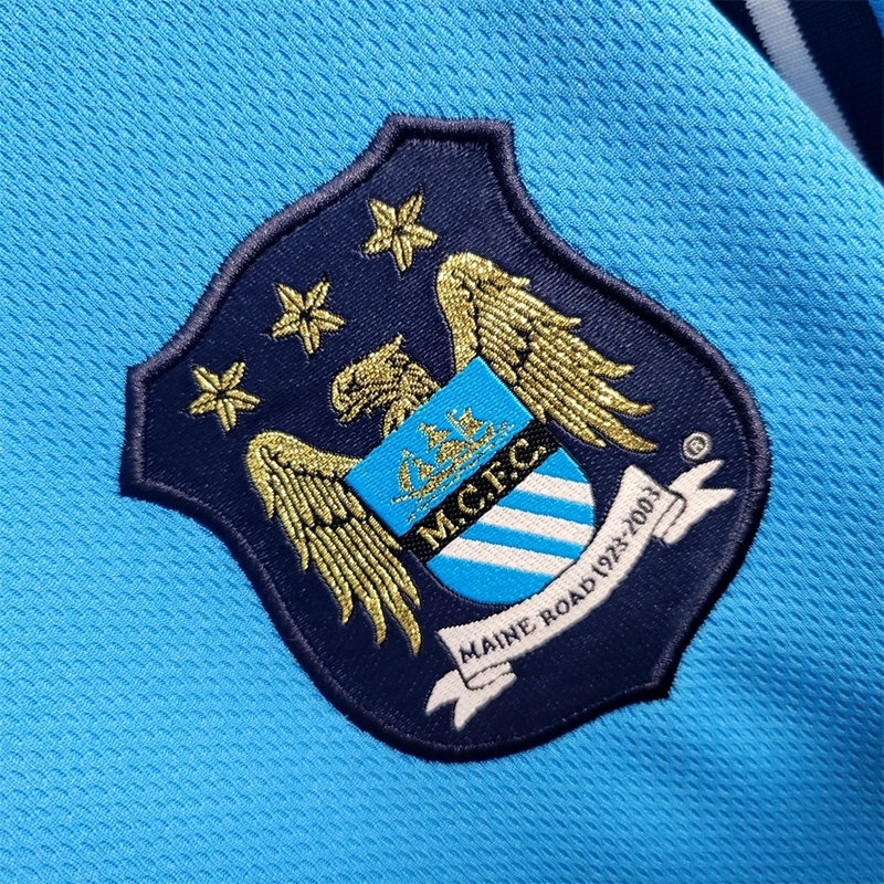 2001-02 MANCHESTER CITY HOME