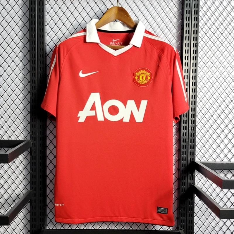 2010-11 MANCHESTER UNITED HOME