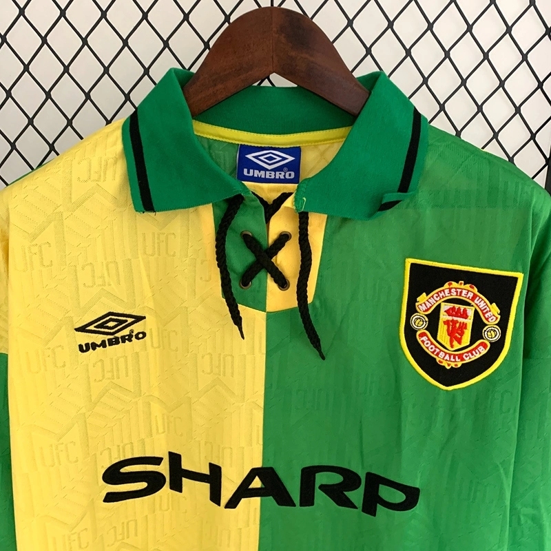 1992-94 MANCHESTER UNITED THIRD AWAY LONG SLEEVE