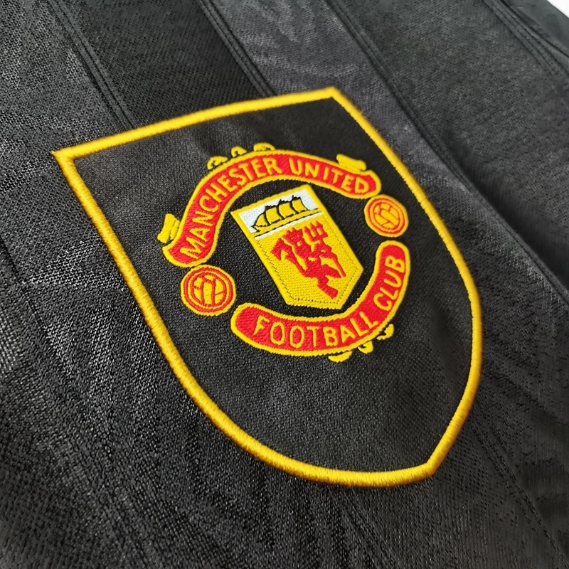 1993-94 MANCHESTER UNITED AWAY LONG SLEEVE