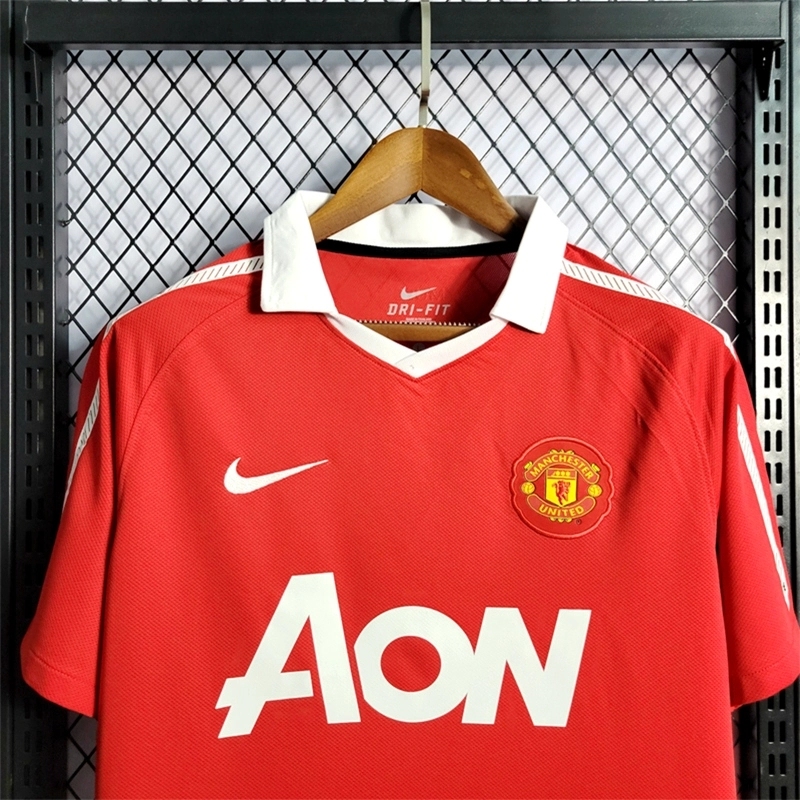 2010-11 MANCHESTER UNITED HOME