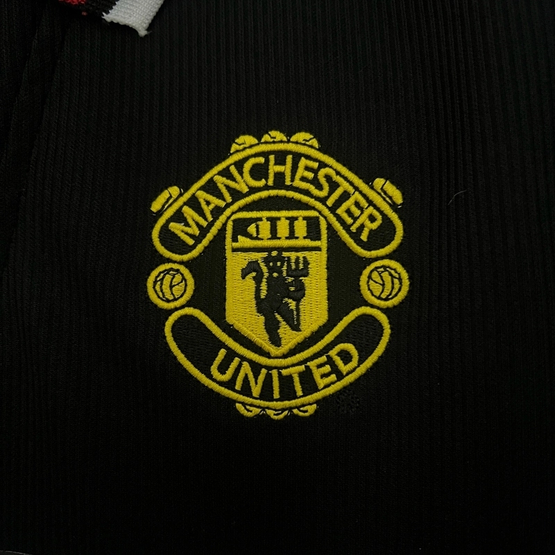 1998-99 MANCHESTER UNITED BLACK