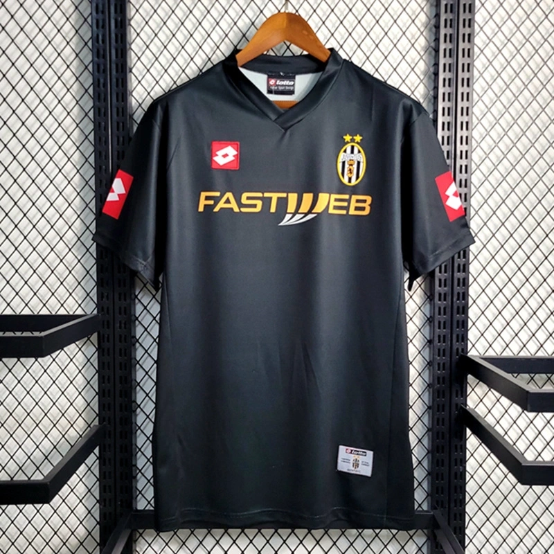 2001-02 JUVENTUS AWAY