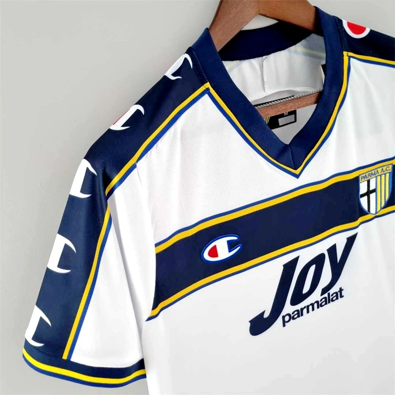 2001-02 PARMA AWAY