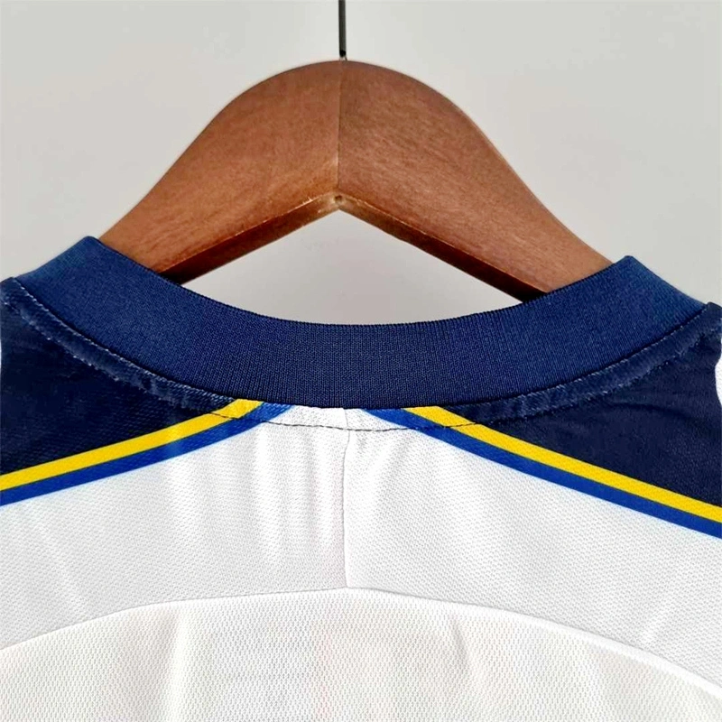 2001-02 PARMA AWAY