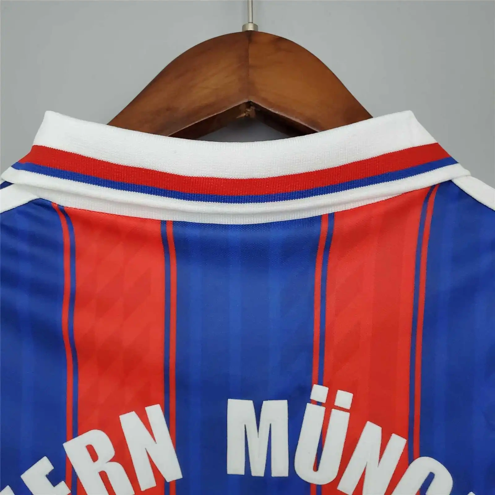 1995-97 BAYERN MUNICH HOME