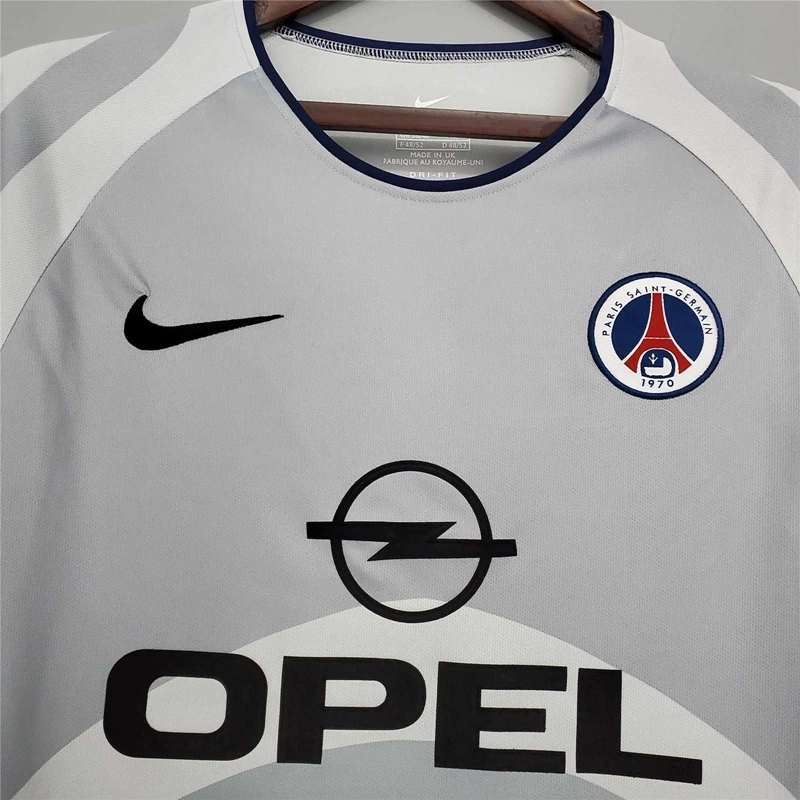 2001-02 PSG AWAY