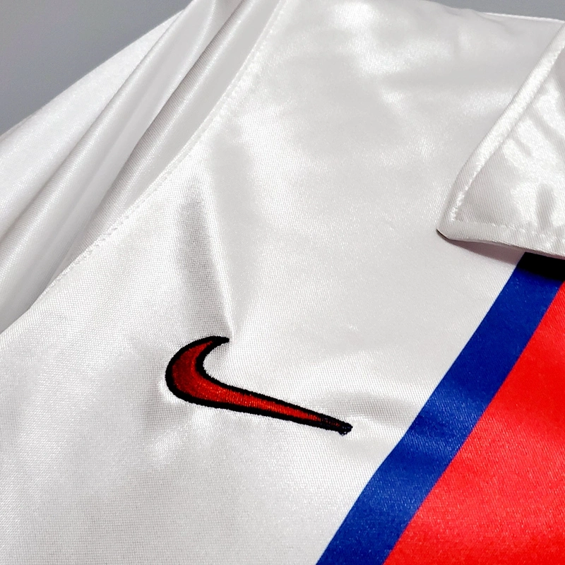 1998-99 PSG AWAY