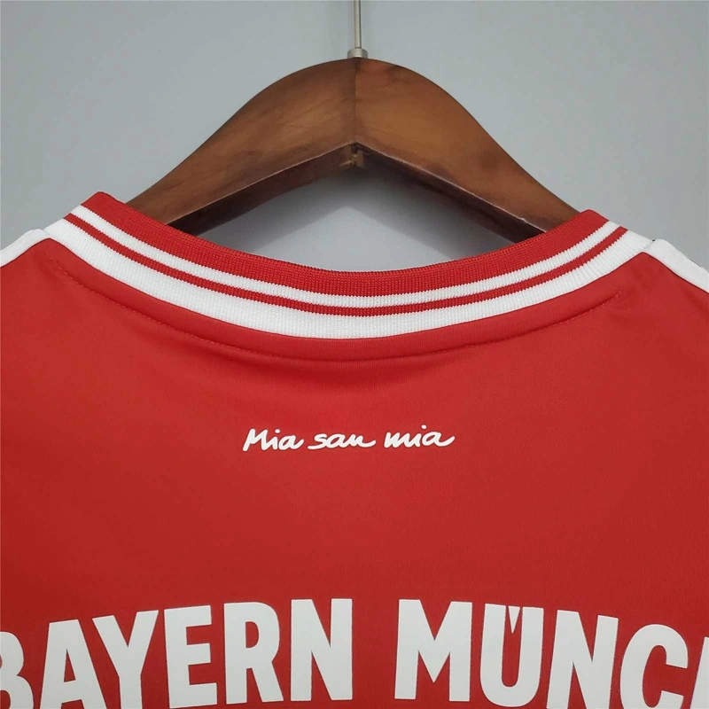 2013-14 BAYERN MUNICH HOME