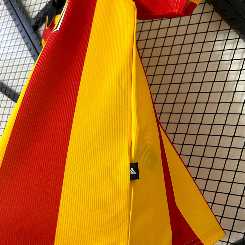 1999-00 GALATASARAY HOME